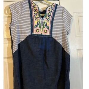 Hailey & Co. Embroidered Top Blouse‎ Size Medium Boho Cap Sleeve